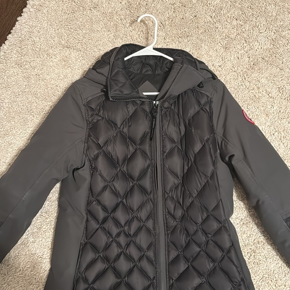 CANADA GOOSE Women down puffer - Picture 2 of 6